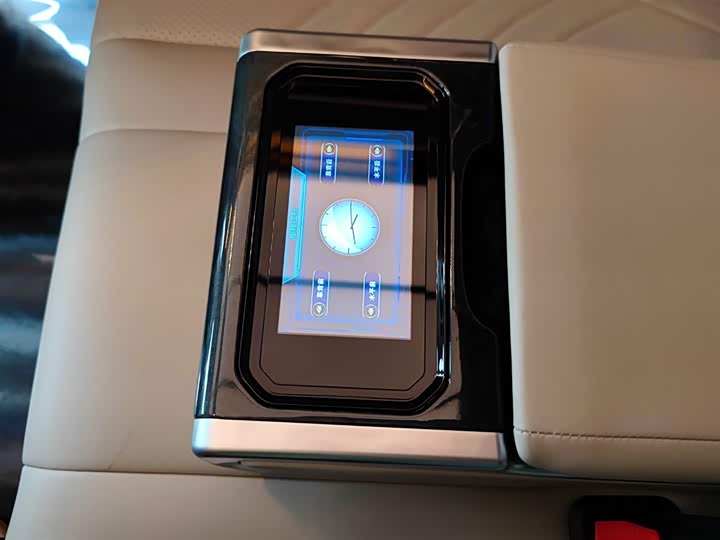 Фото 25 - Mercedes-Benz Vito