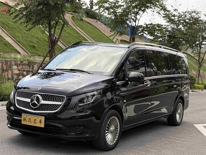 Фото 1 - Mercedes-Benz Vito