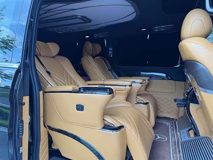 Фото 10 - Mercedes-Benz Vito