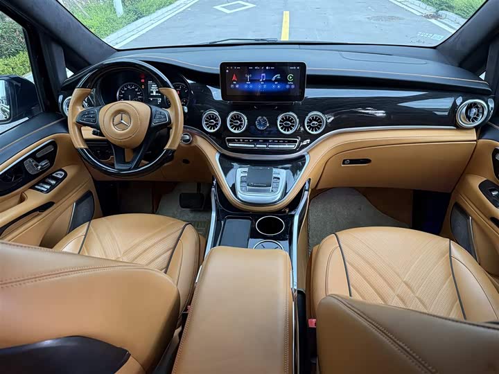 Фото 4 - Mercedes-Benz Vito