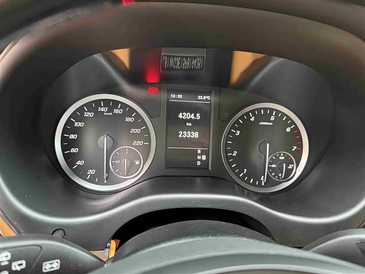 Фото 6 - Mercedes-Benz Vito