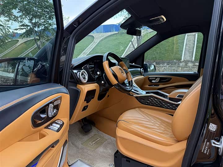 Фото 8 - Mercedes-Benz Vito