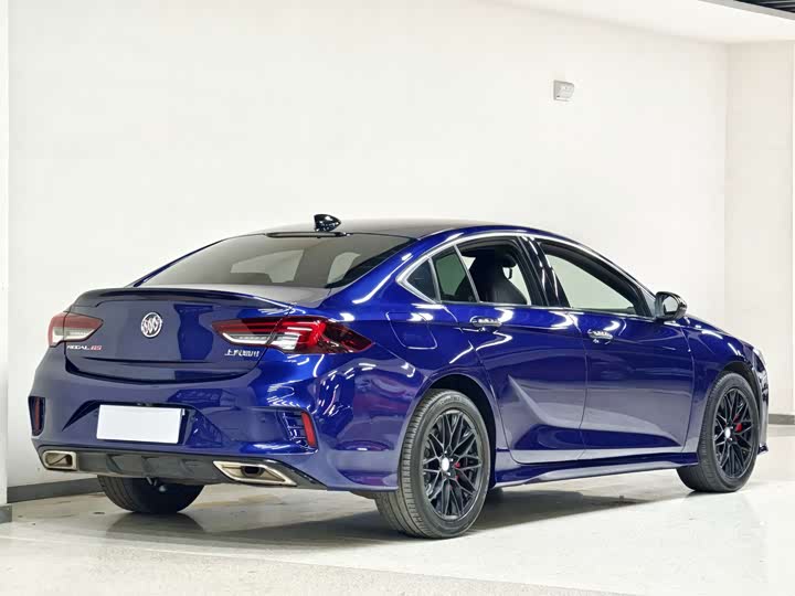 Фото 9 - Buick Regal