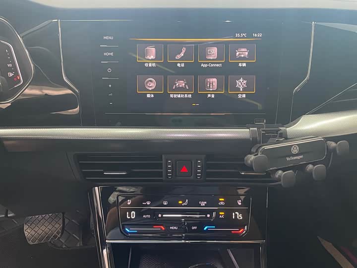 Фото 6 - Volkswagen Passat