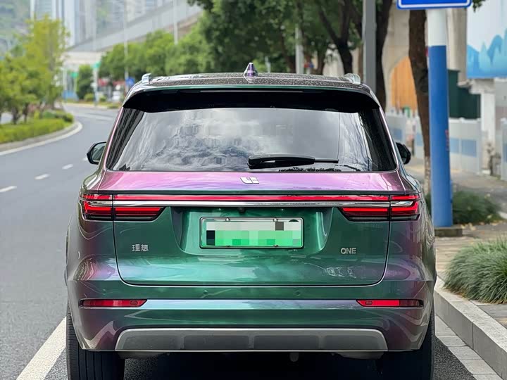 Фото 3 - LiXiang One