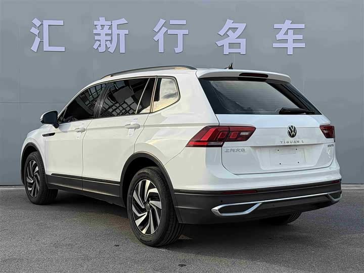 Фото 4 - Volkswagen Tiguan L Pro