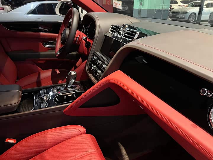 Фото 6 - Bentley Bentayga