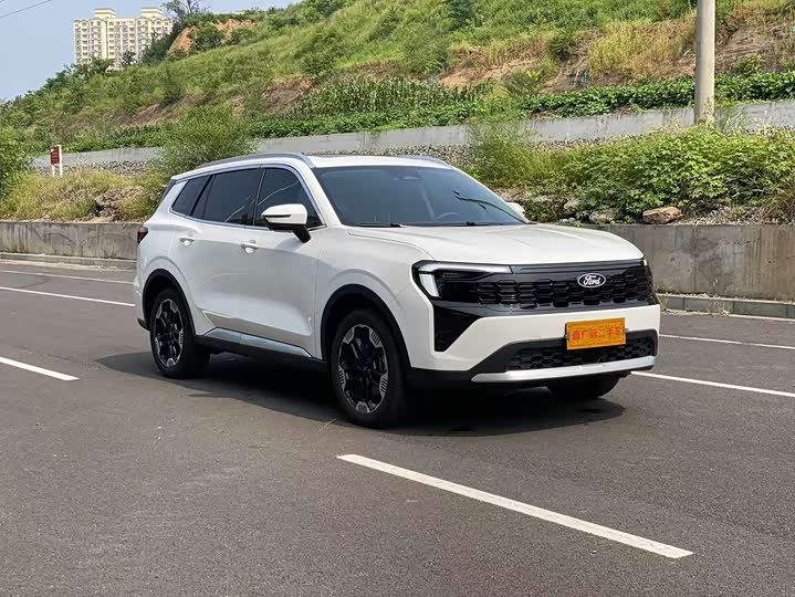 Фото 3 - Ford Equator Sport