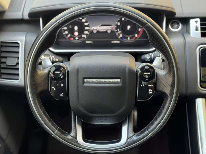 Фото 21 - Land Rover Range Rover Sport