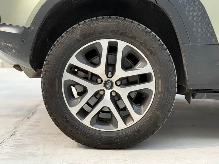 Фото 12 - Land Rover Defender