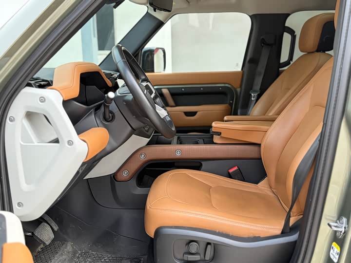 Фото 14 - Land Rover Defender