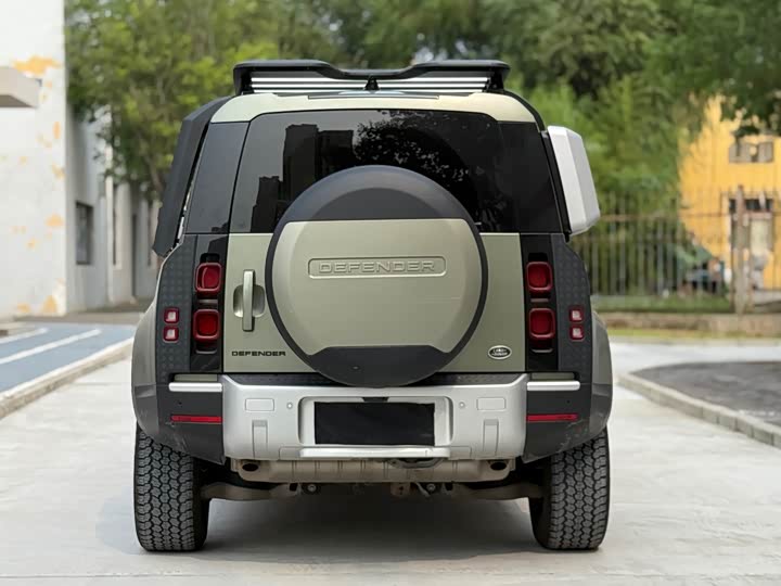 Фото 5 - Land Rover Defender