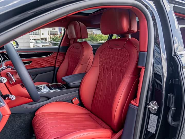 Фото 8 - Bentley Flying Spur