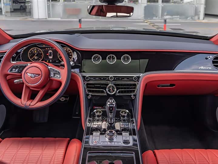 Фото 9 - Bentley Flying Spur