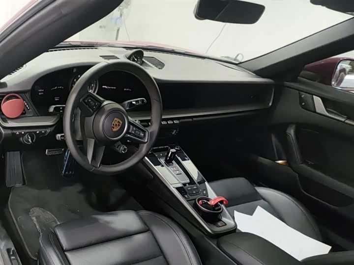 Фото 4 - Porsche 911