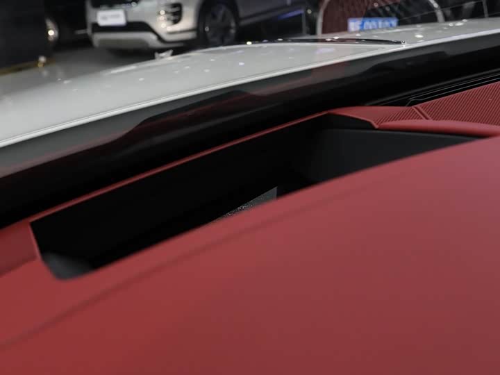 Фото 6 - Bentley Flying Spur