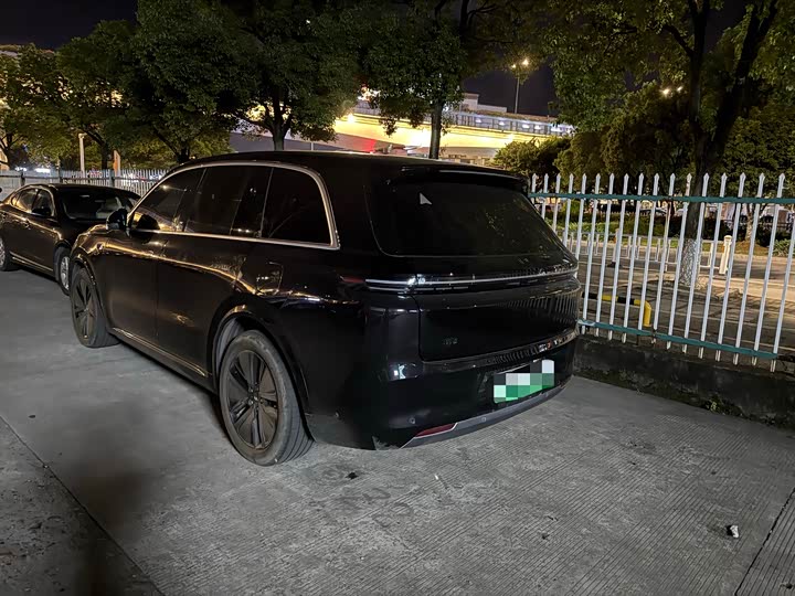 Фото 3 - LiXiang L8