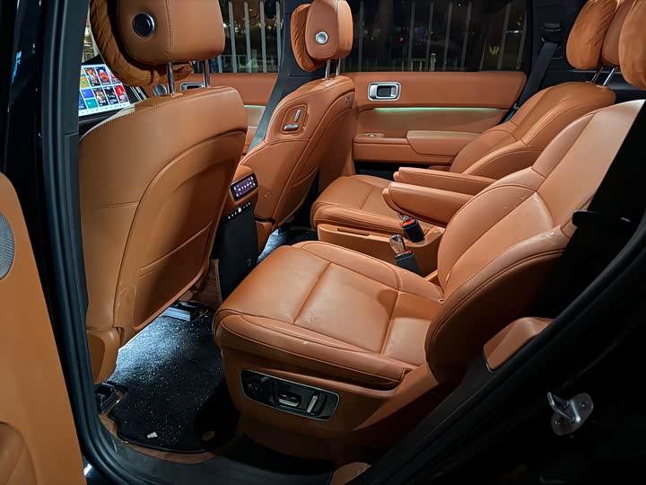 Фото 9 - LiXiang L8