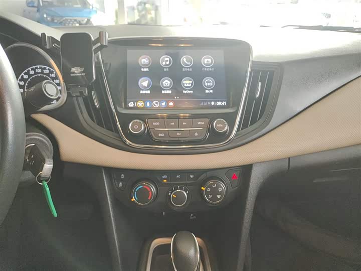 Фото 13 - Chevrolet Monza