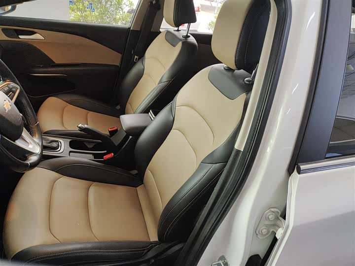 Фото 15 - Chevrolet Monza