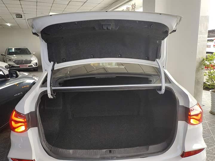 Фото 19 - Chevrolet Monza