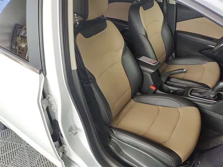 Фото 25 - Chevrolet Monza