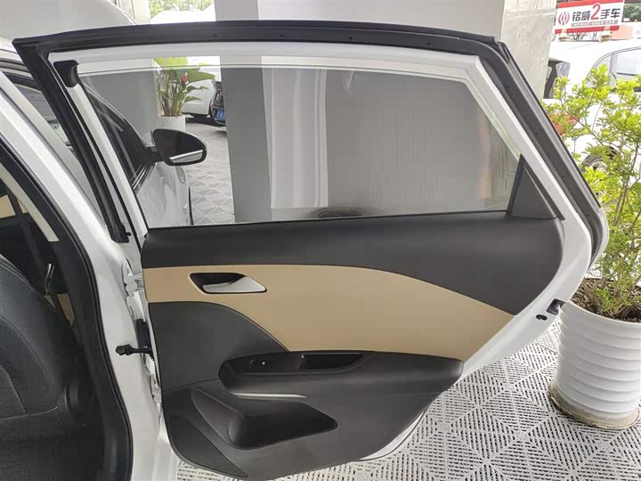 Фото 27 - Chevrolet Monza