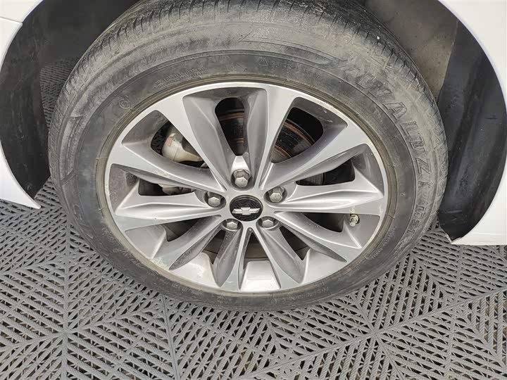 Фото 30 - Chevrolet Monza