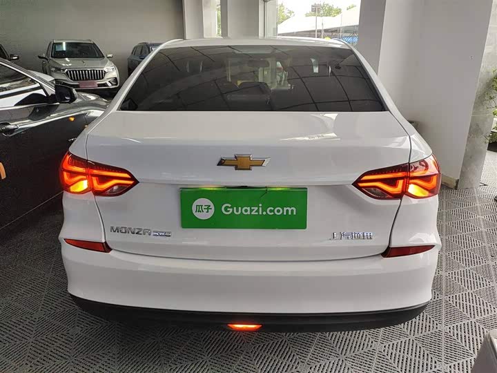 Фото 6 - Chevrolet Monza