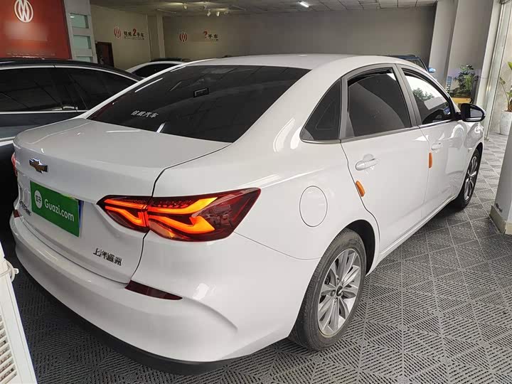 Фото 7 - Chevrolet Monza