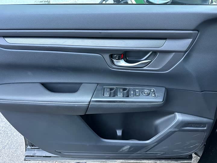 Фото 12 - Honda CR-V