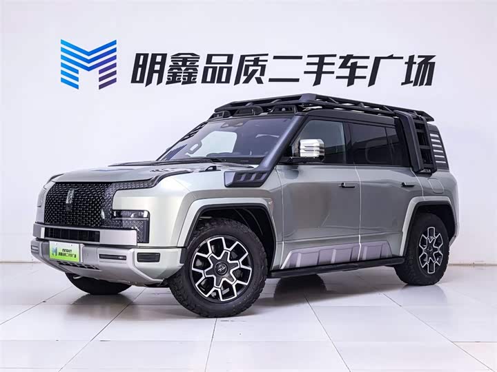 Фото 2 - BYD Yangwang U8