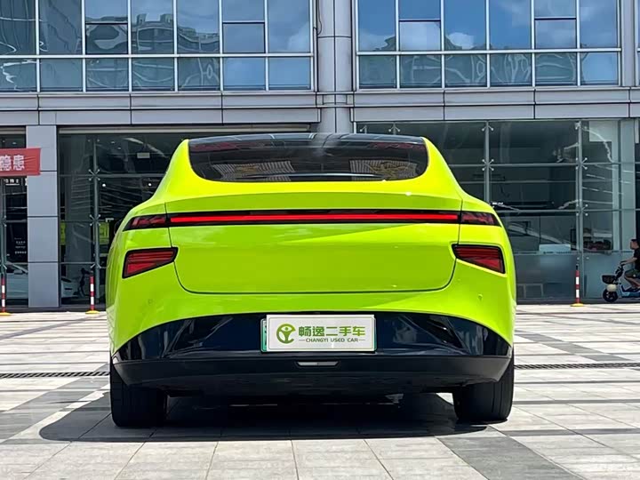 Фото 4 - XPeng P7