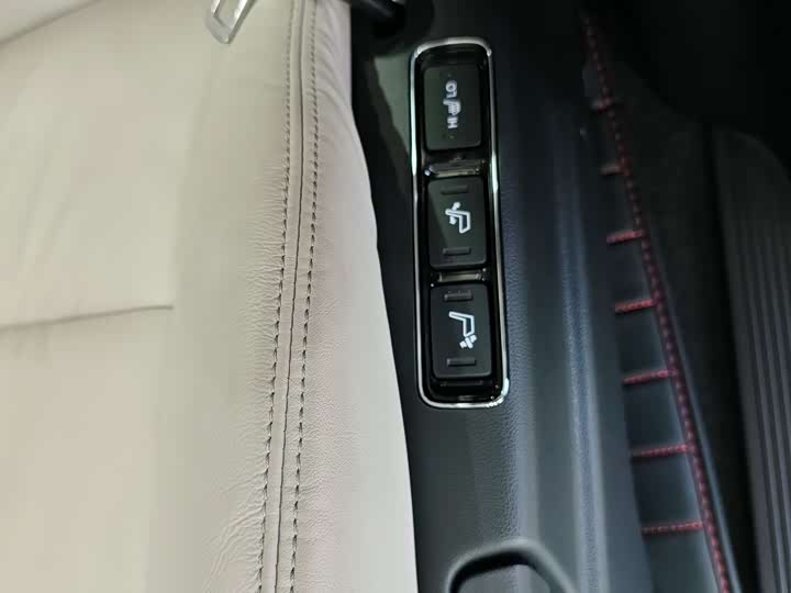 Фото 16 - Honda Elysion