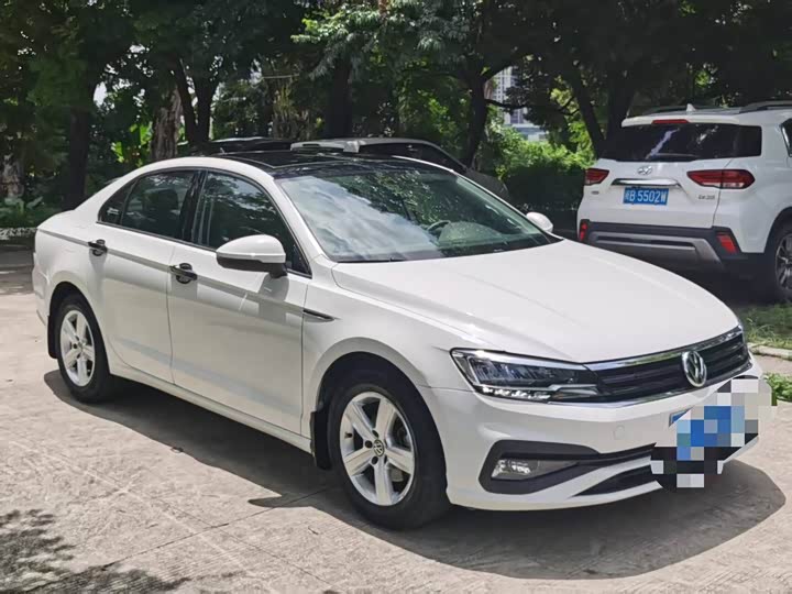 Фото 1 - Volkswagen Lamando L