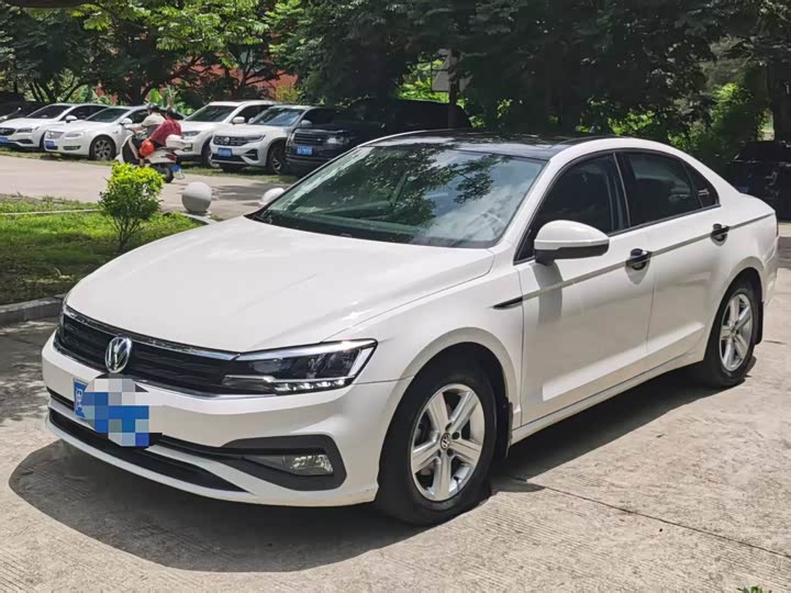 Фото 3 - Volkswagen Lamando L