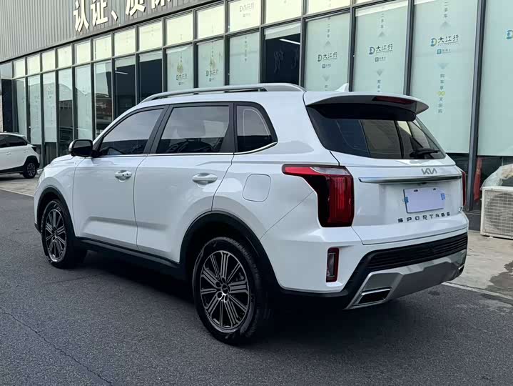 Фото 11 - Kia Sportage GT-line