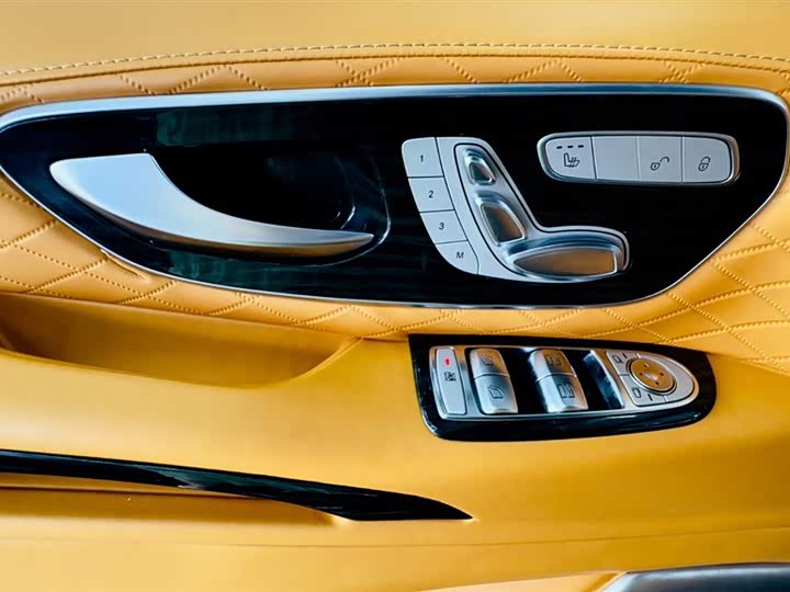 Фото 19 - Mercedes-Benz Vito