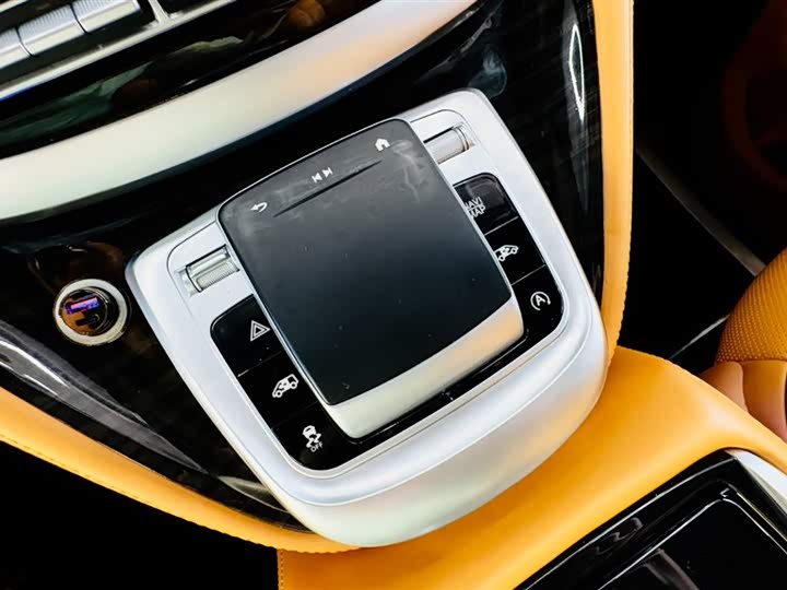 Фото 24 - Mercedes-Benz Vito