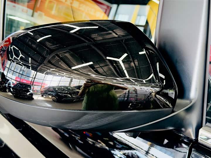 Фото 47 - Mercedes-Benz Vito