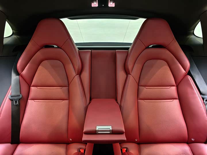 Фото 16 - Porsche Panamera