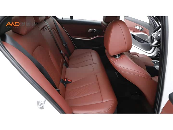 Фото 8 - BMW 3 Series