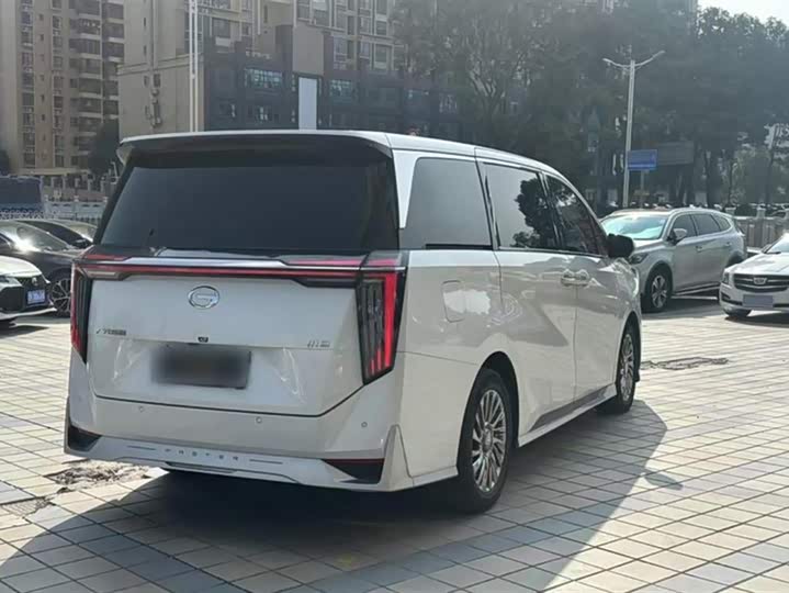 Фото 5 - GAC Trumpchi M8