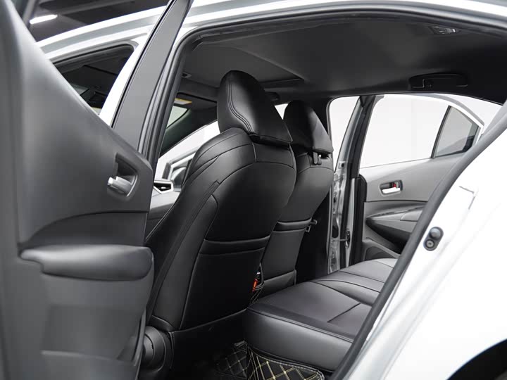 Фото 17 - Toyota Levin