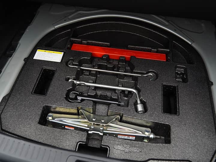 Фото 19 - Toyota Levin