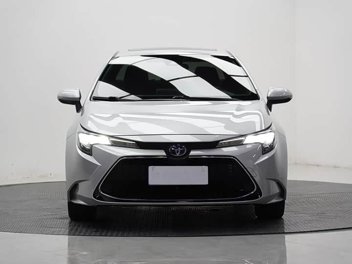 Фото 2 - Toyota Levin