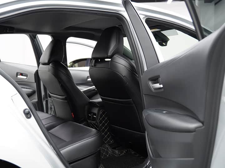 Фото 20 - Toyota Levin