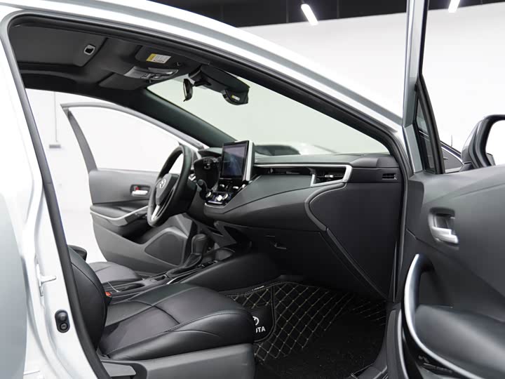 Фото 21 - Toyota Levin