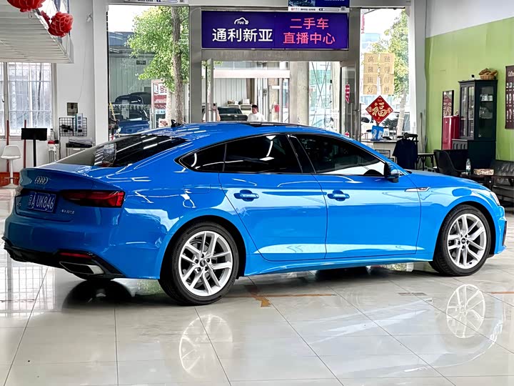 Фото 3 - Audi A5