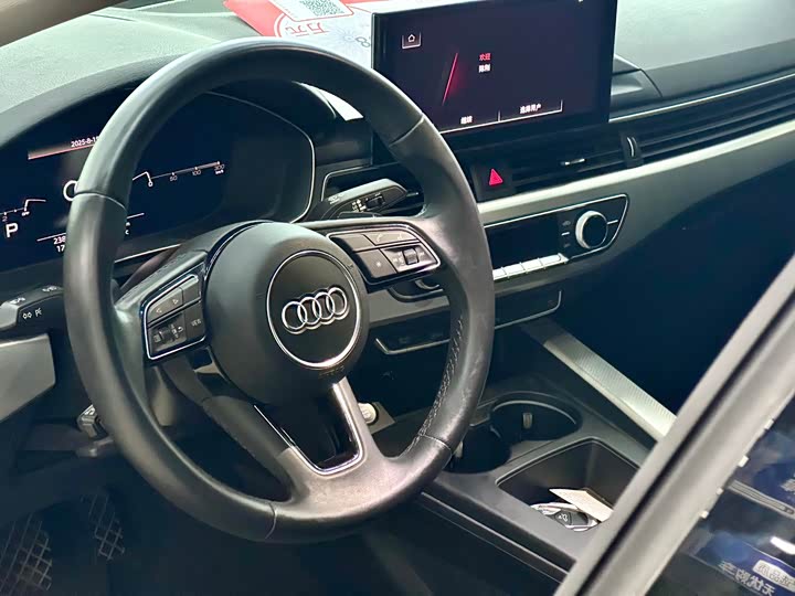 Фото 5 - Audi A5